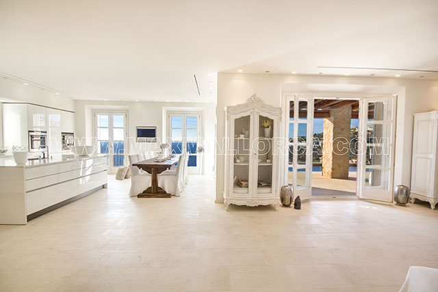 villa_riviera_maison_mallorca_lambert_loewe_bose_puerto andratx_mallorca_cala_llamp_gran_folies_beach_www.maxmallorca.com_max_mallorca_copyright_39.jpg